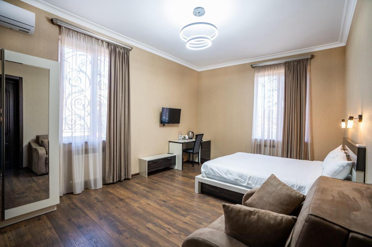 Siberia Hotel Tiflis Dış mekan fotoğraf
